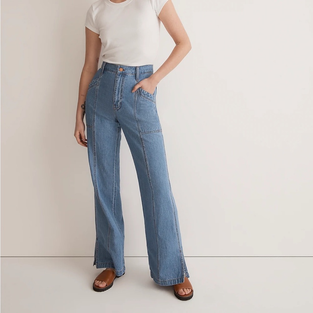 Madewell Relaxed Loose Fit flare jeans size 24